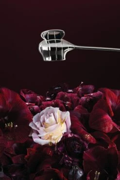 Alessi Éteignoir Bzzz -Magasin De Rénovation Domiciliaire 0002 MW homefragrance summer new A4 3500pxl