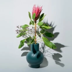 Raawii Vase Strøm, Green Gables -Magasin De Rénovation Domiciliaire 1a