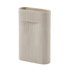 Muuto Vase Ridge, 35 cm, Beige