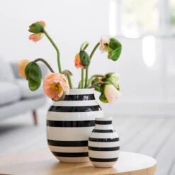 Kähler Vase Omaggio, Modèle Moyen, Noir -Magasin De Rénovation Domiciliaire 9Kahler iso HV