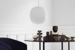 New Works Miroir De Table Aura, Acier Inoxydable -Magasin De Rénovation Domiciliaire All Together 32C The Dark Room2C Image2C New Works2C High Res 1