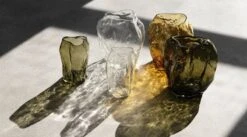 New Works Grand Vase Blæhr, Transparent 10 New Works Grand Vase Blæhr, Transparent -Magasin De Rénovation Domiciliaire Banner 2500x1200 New Works Blaehr Vase 2 1