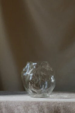 New Works Grand Vase Blæhr, Transparent 13 New Works Grand Vase Blæhr, Transparent -Magasin De Rénovation Domiciliaire Blaehr Vase Digital Images Shot by Armin Tehrani 26