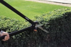 Fiskars Cisaille à Gazon Et à Haies PowerLever GS53 -Magasin De Rénovation Domiciliaire Fiskars Action PowerLever Grass and hedge shear GS53 899 cm 1001565 5