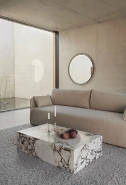 MENU Miroir Nimbus 110 cm, Laiton Bronze 11 MENU Miroir Nimbus 110 cm, Laiton Bronze -Magasin De Rénovation Domiciliaire MENU Nimbus Mirror Offset Saofa Plinth Duca