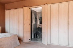 MENU Miroir Mural Norm, Rectangulaire, 50 x 70 cm, Noir 10 MENU Miroir Mural Norm, Rectangulaire, 50 x 70 cm, Noir -Magasin De Rénovation Domiciliaire MENU TheAudo BathJune2019 MD 01