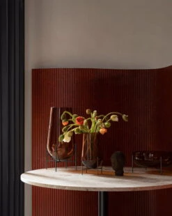 MENU Vase Moyen Échasse, Ambre -Magasin De Rénovation Domiciliaire MEN chasse Column Table