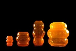 Fundamental Berlin Vase Moyen Muse, Safran -Magasin De Rénovation Domiciliaire MSV ALL O 9G2A9222