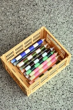 HAY Bougies Stripe, Lot De 4, Vert 10 HAY Bougies Stripe, Lot De 4, Vert -Magasin De Rénovation Domiciliaire Stripe Candle Set of 4 family 1