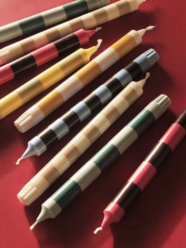 HAY Bougie Stripe, Rouge - Bordeaux 4 HAY Bougie Stripe, Rouge - Bordeaux – Image 2