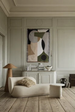 Ferm LIVING Centre De Table Fountain, Blanc Cassé -Magasin De Rénovation Domiciliaire fermLIVING AW21 MineralSculpturalTable EntireTapestryBlanket image 2