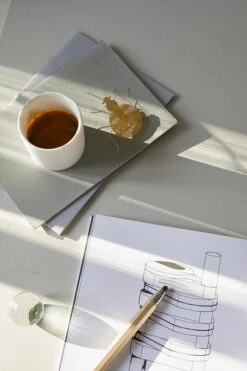 Fundamental Berlin Ornement Flatmates, Punaise, Laiton 9 Fundamental Berlin Ornement Flatmates, Punaise, Laiton -Magasin De Rénovation Domiciliaire fundamental 1020203749